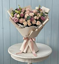 Букет цветов из:  Розы и Лизиантусы #REPLACE_PRED# Тырети 1-й