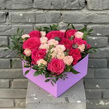 Цветочная композиция из Розы в коробке в Тырети 1-й