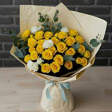 Букет цветов из:  Розы в Тырети 1-й