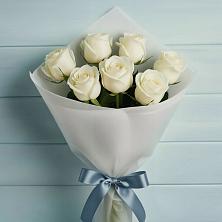 Букет 7 Белых роз Эдлесс Лав в Тырети 1-й
