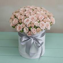 Цветочная композиция из Розы в шляпной коробке #REPLACE_PRED# Тырети 1-й