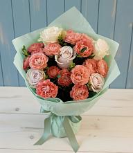 Букет цветов из:  Розы в Тырети 1-й