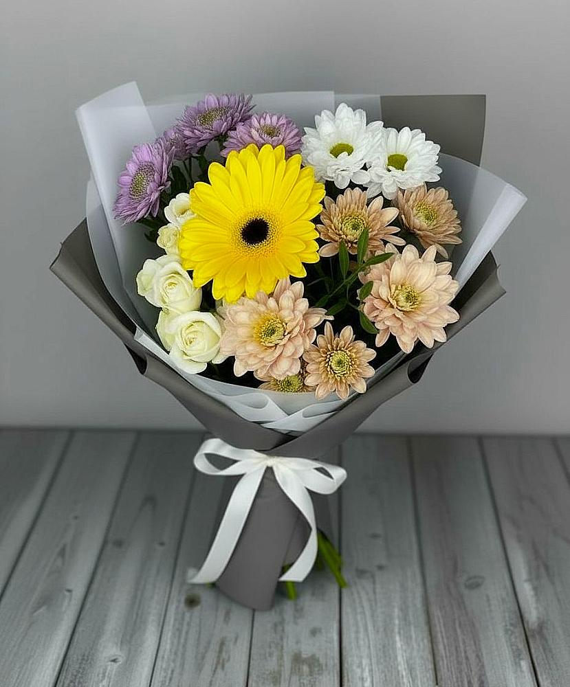 Букет цветов из: Розы, Герберы и Хризантемы в Тырети 1-й