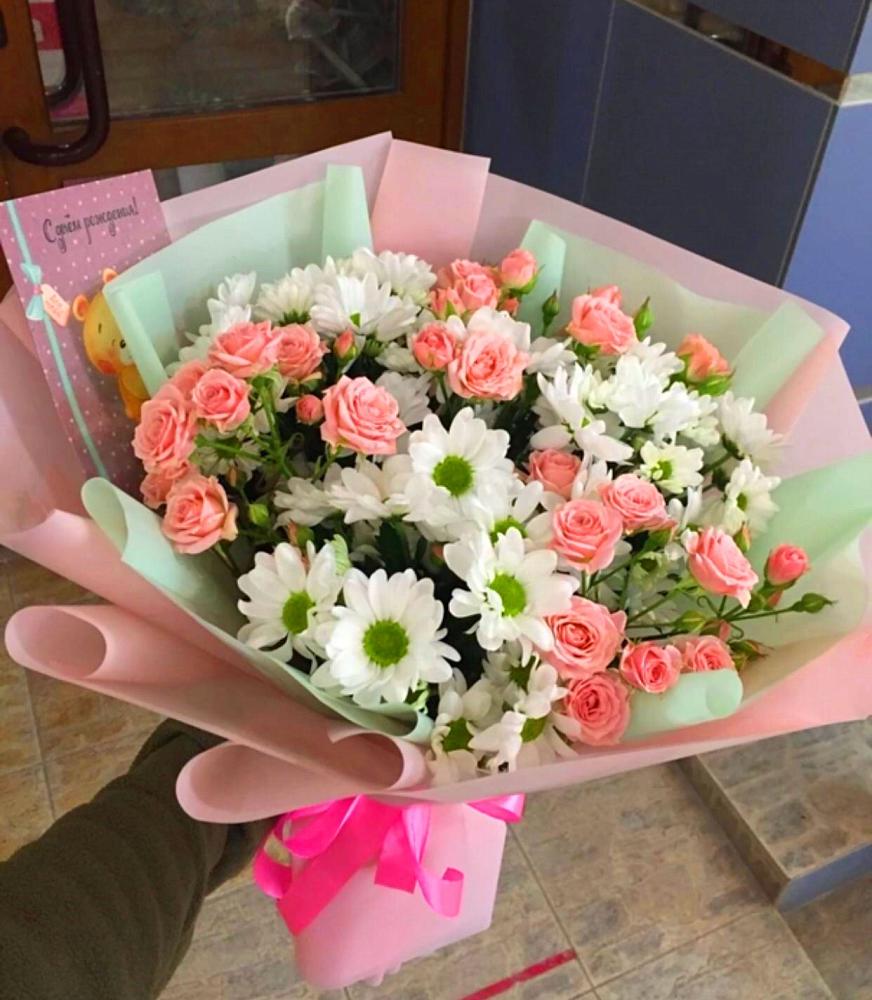 Букет цветов из: Розы и Хризантемы в Тырети 1-й