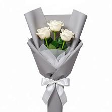 Букет 3 белые розы в Тырети 1-й