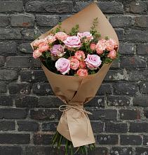 Букет цветов из:  Розы в Тырети 1-й