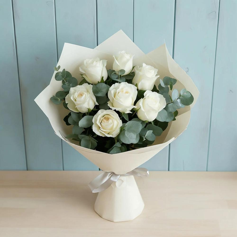 Букет Белые розы в Эвкалипте в Тырети 1-й