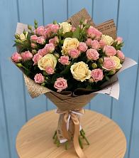 Букет цветов из:  Розы в Тырети 1-й