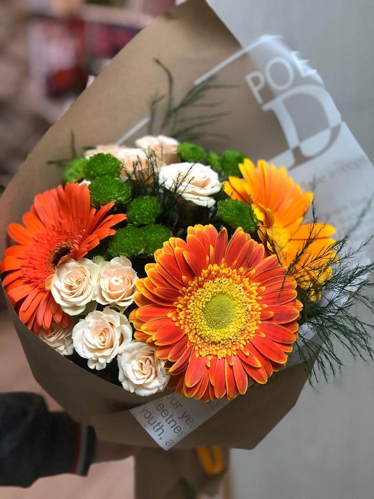 Букет цветов из: Герберы, Хризантемы и Розы в Тырети 1-й