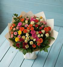 Букет Микс из разноцветных кустовых роз в Тырети 1-й